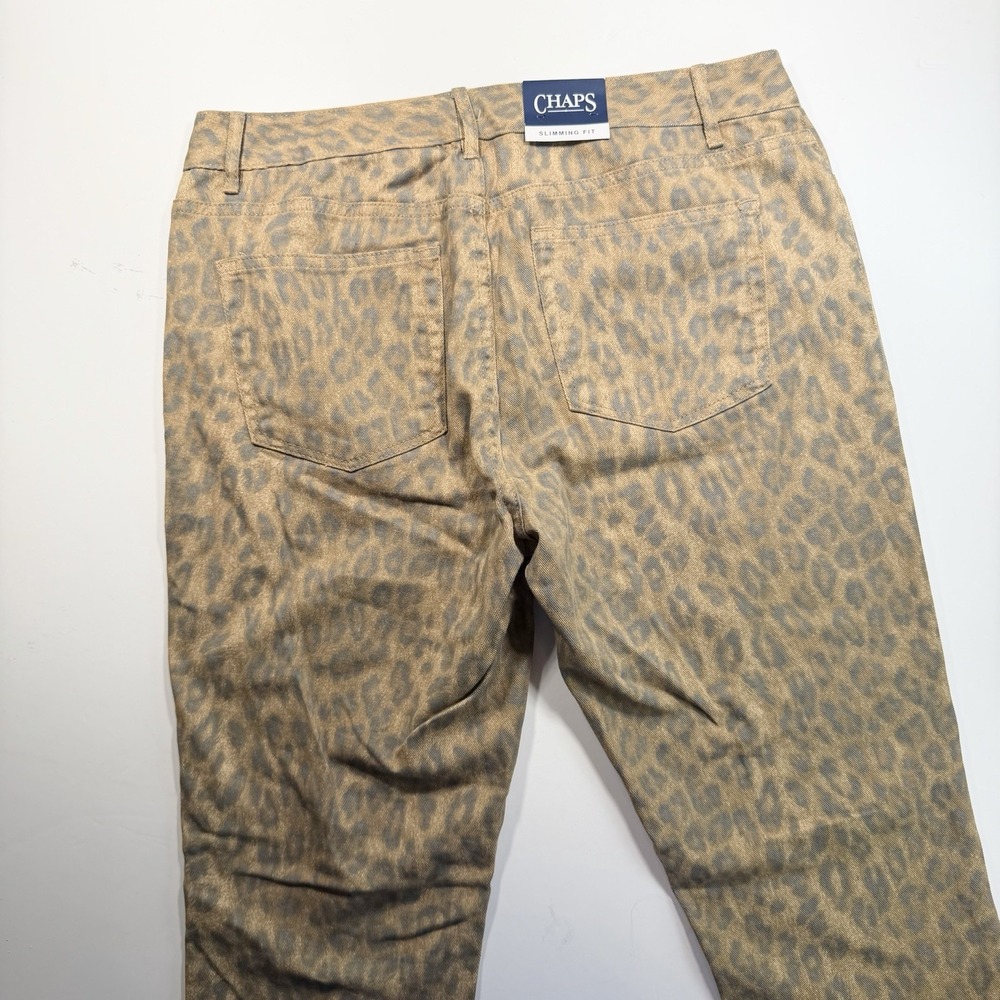 CHAPS Women's NWT Slimming Fit Straight Leg Cheetah Print Jeans 10 Denim Animal - Picture 9 of 11